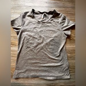 Banana Republic SS Crewneck - Size M
